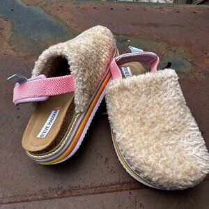 EUC RARE Steve Madden Jkathyy Natural Plush Shearlin Platform Slippers